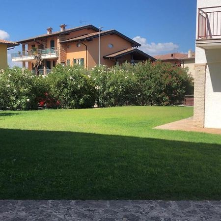 Appartamento Cinciallegra Sirmione Buitenkant foto